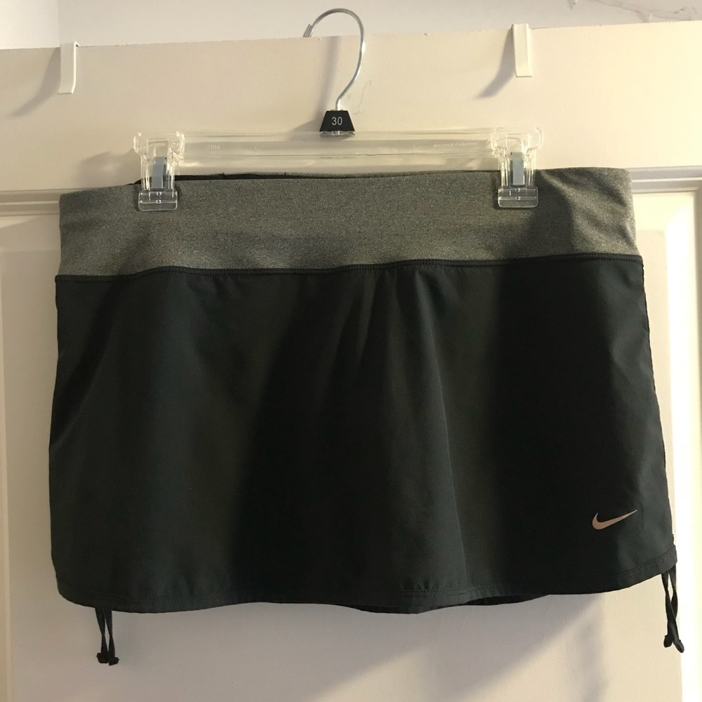 Nike Black tennis skirt